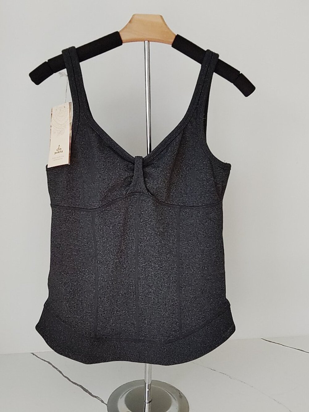 prAna Tank Jessa Compression Yoga Athletic Knot-front Shelf Bra Dark Grey L